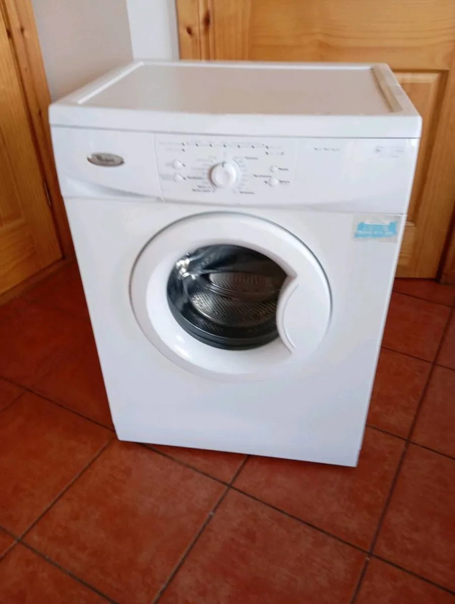Whirlpool washing machine - Image 2