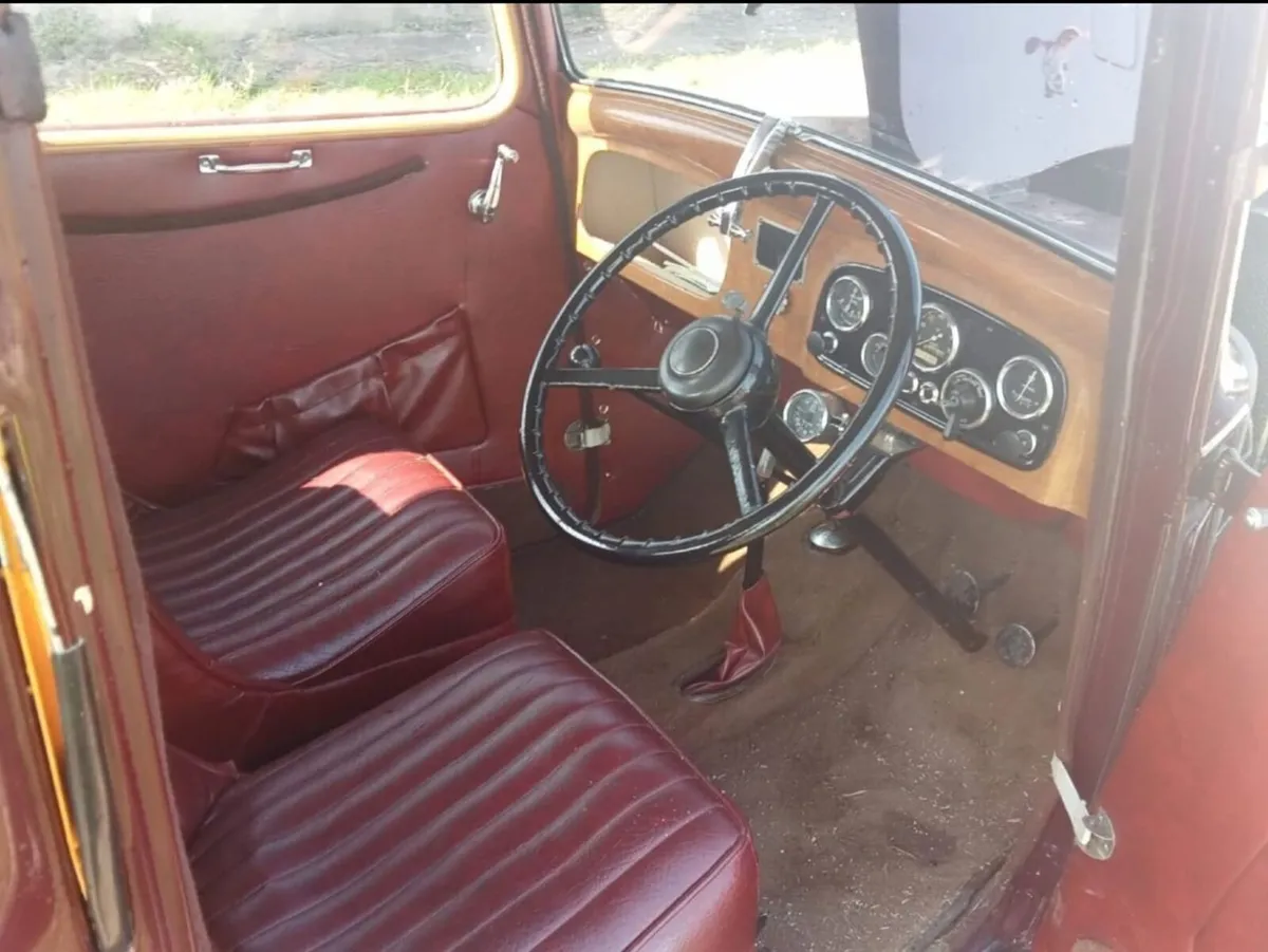 Classic Cars - Image 2