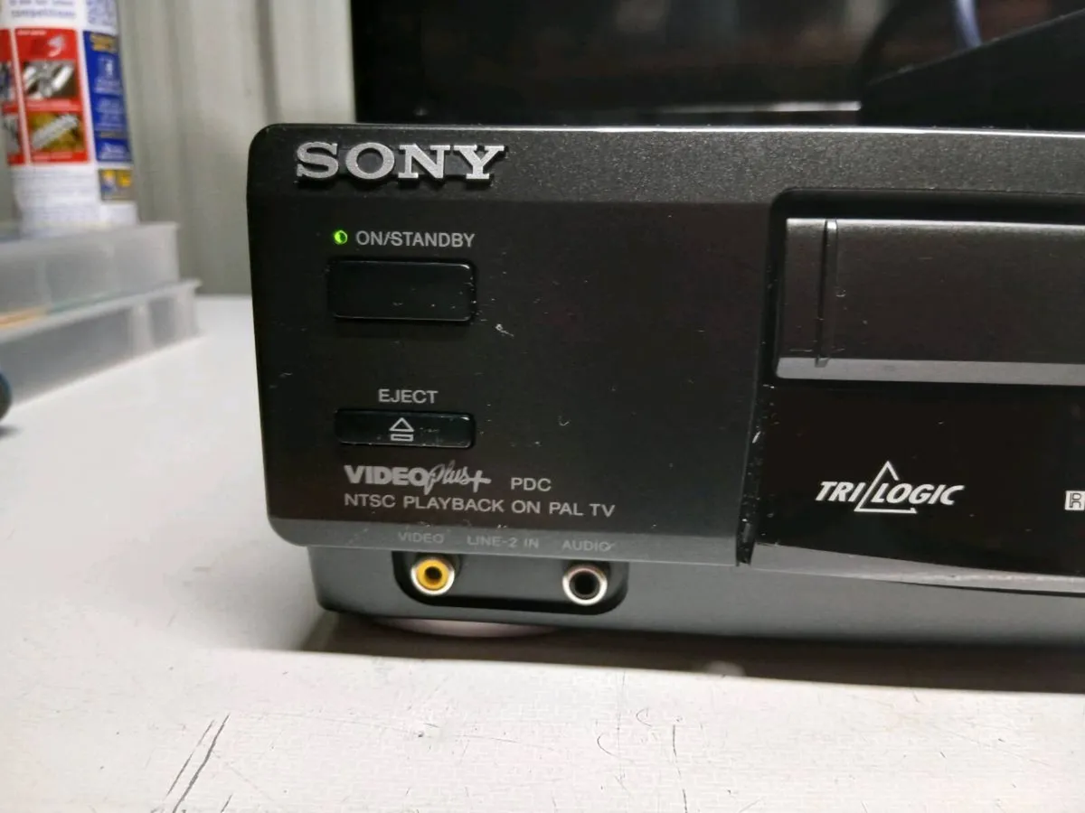 Sony vcr player - Image 3