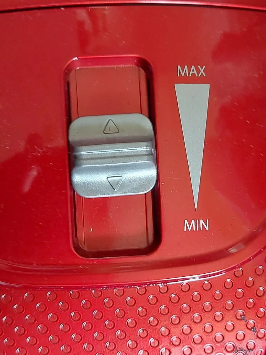 Morphy Richards Vacuum Cleaner, Model 980564, Red, - Image 3