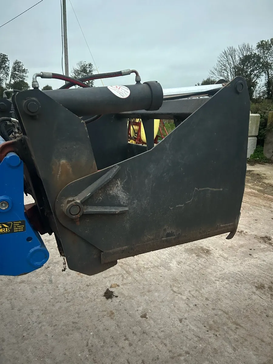Rossmore Shear Grab - Image 3