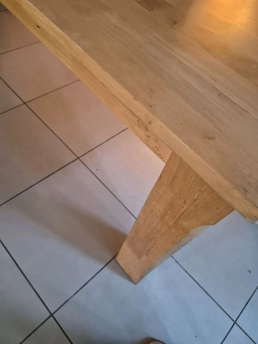 Solid Oak Dining Table - Image 1