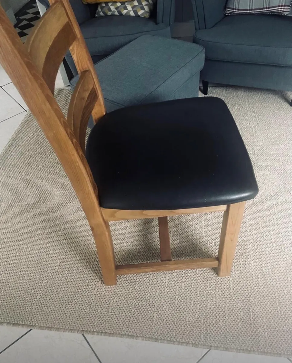 6 Kitchen Chairs - Image 1