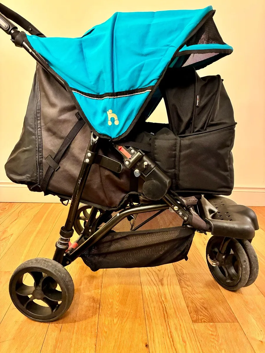 Out n About little nipper - Image 4