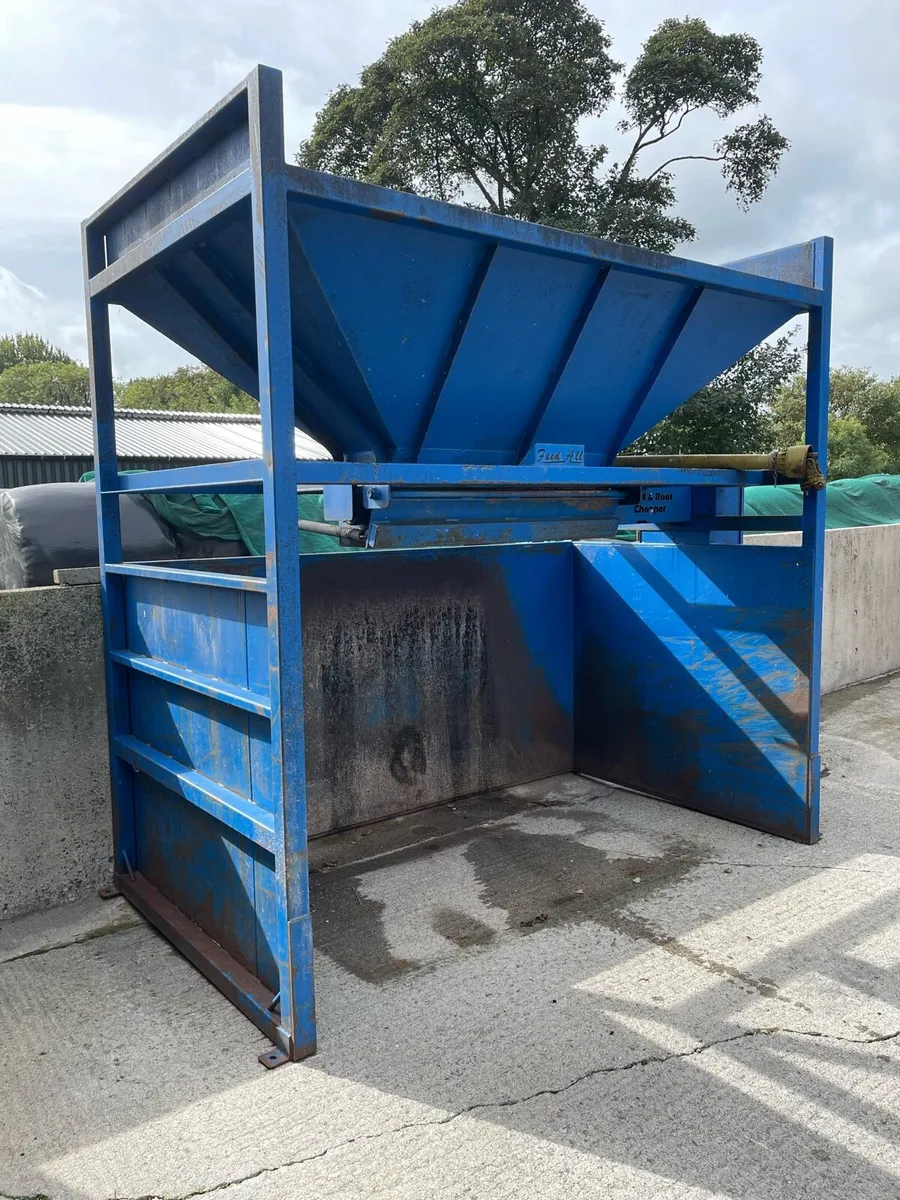Feed all free standing beet chopper - Image 1