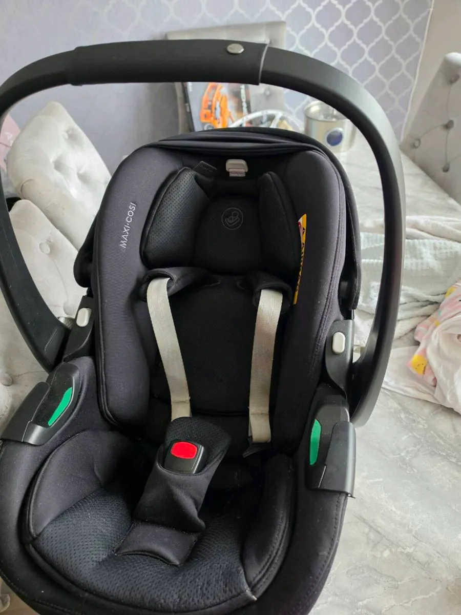 Maxi cosi pebble 360 pro black - Image 3