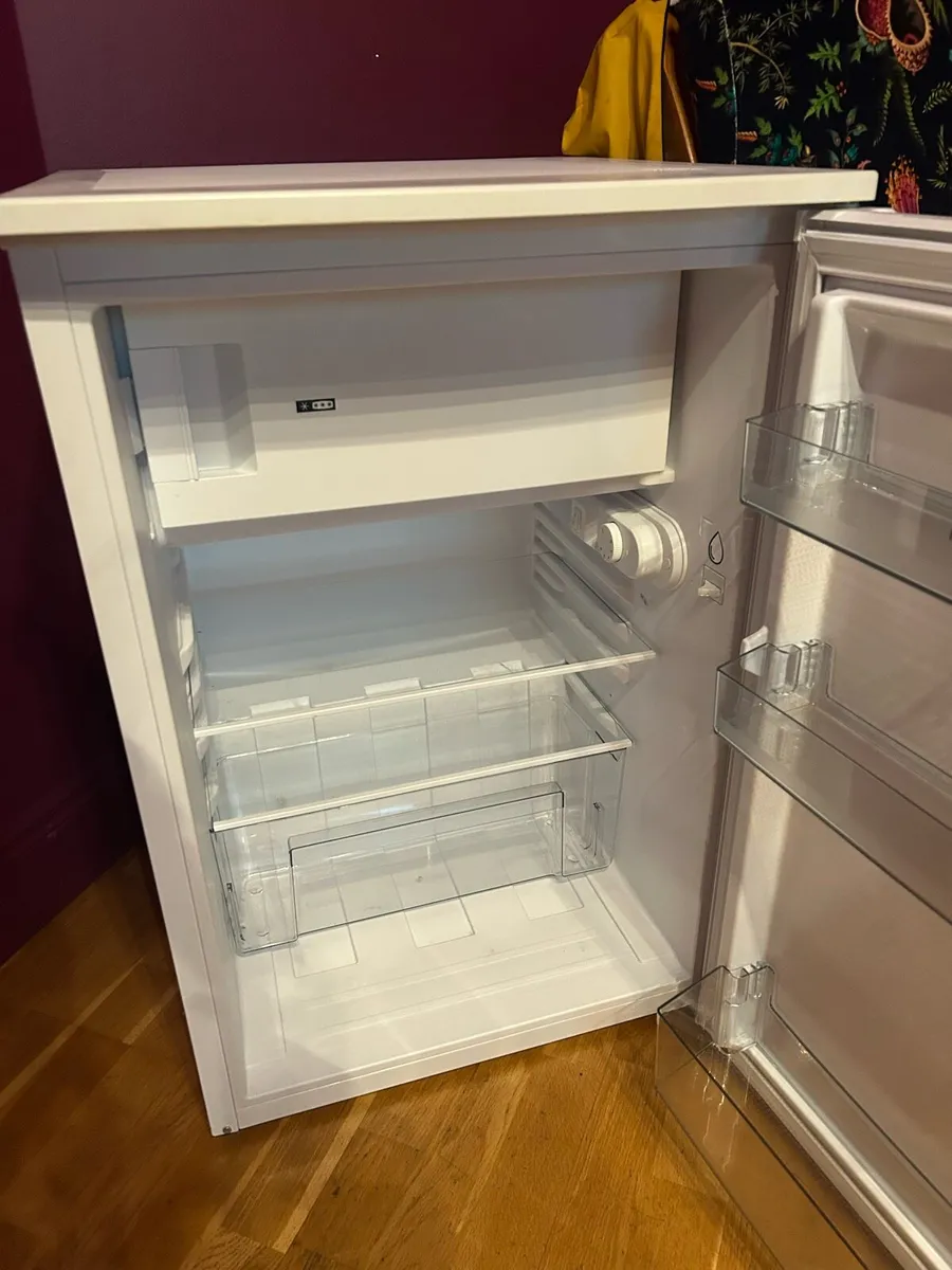 Normende under counter fridge - Image 2
