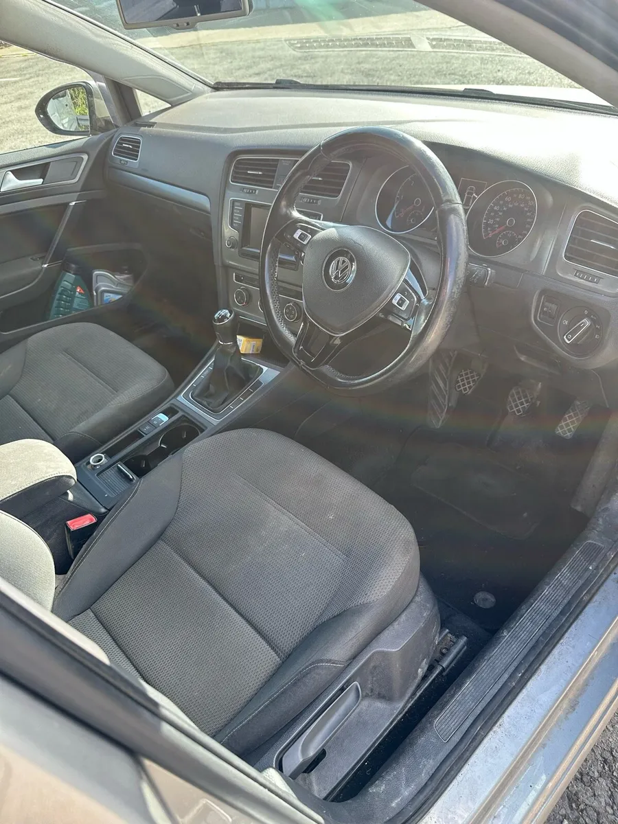 2014 Golf 2.0Tdi  ( Not Crashed) - Image 4