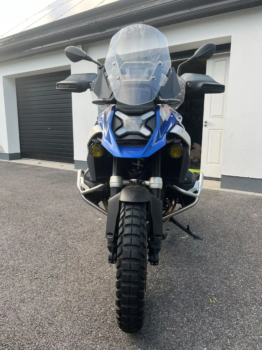 BMW R 1300 GS 2024 - 5,000 km's - Image 2