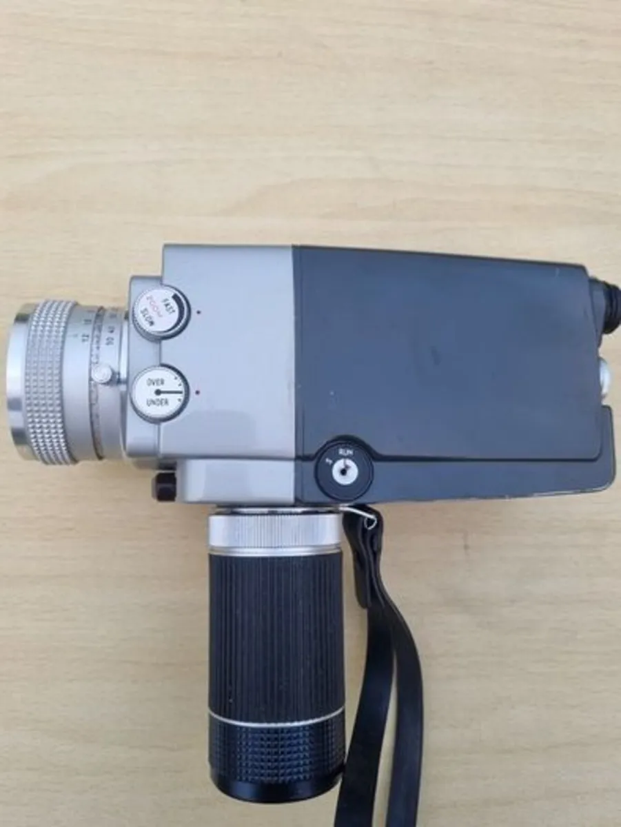 Vintage camera - Minolta Autopack 8 k11 - Image 3