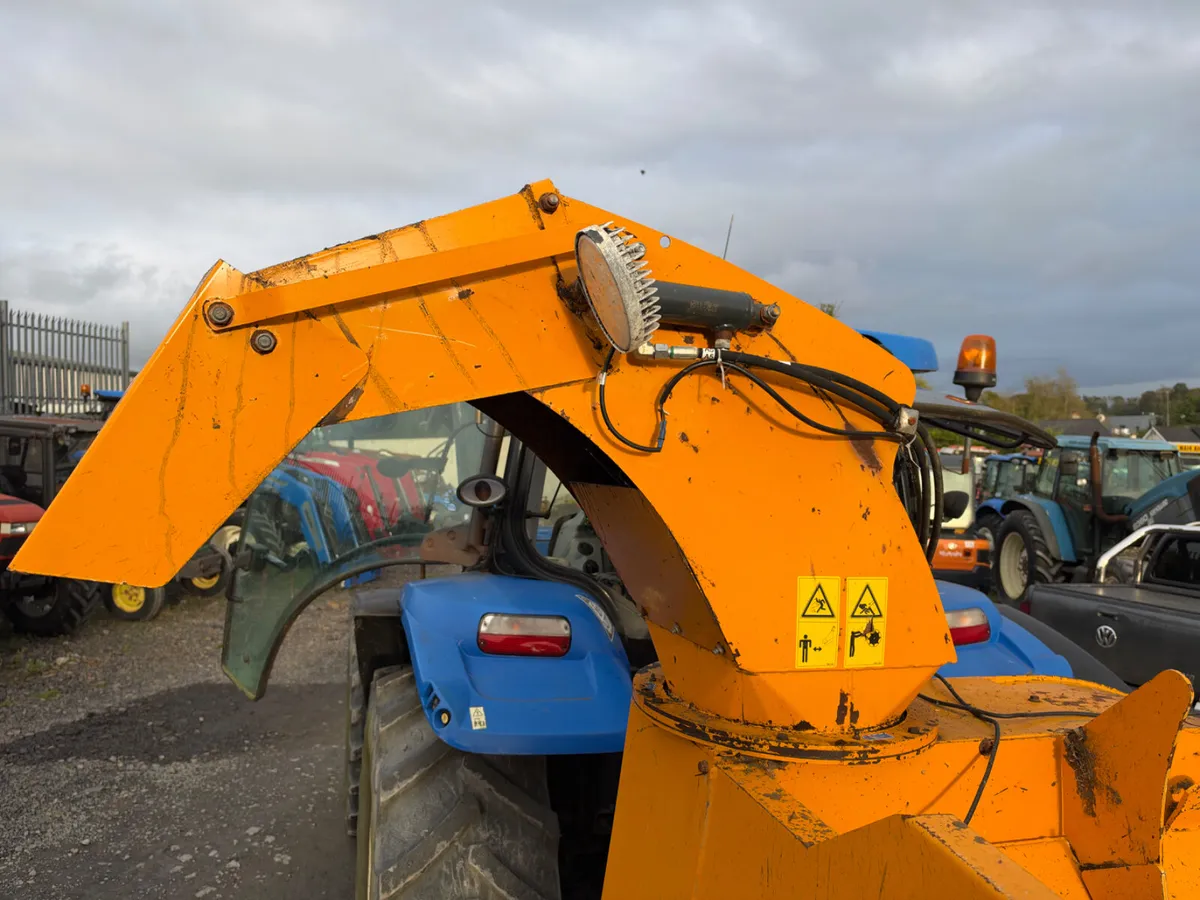 2021 Lucas Raptor Straw Blower - Image 2