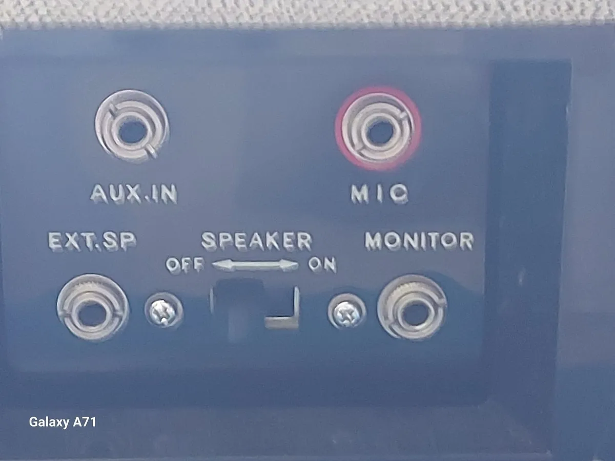 SONY TAPECORDER Model TC-105, in beautiful case an - Image 2