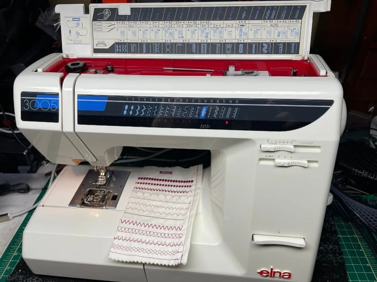 ELNA 3005 Sewing Machine - Just Serviced - Swiss made ! - Heavy Duty 70W machine - Excellent condition - Image 1
