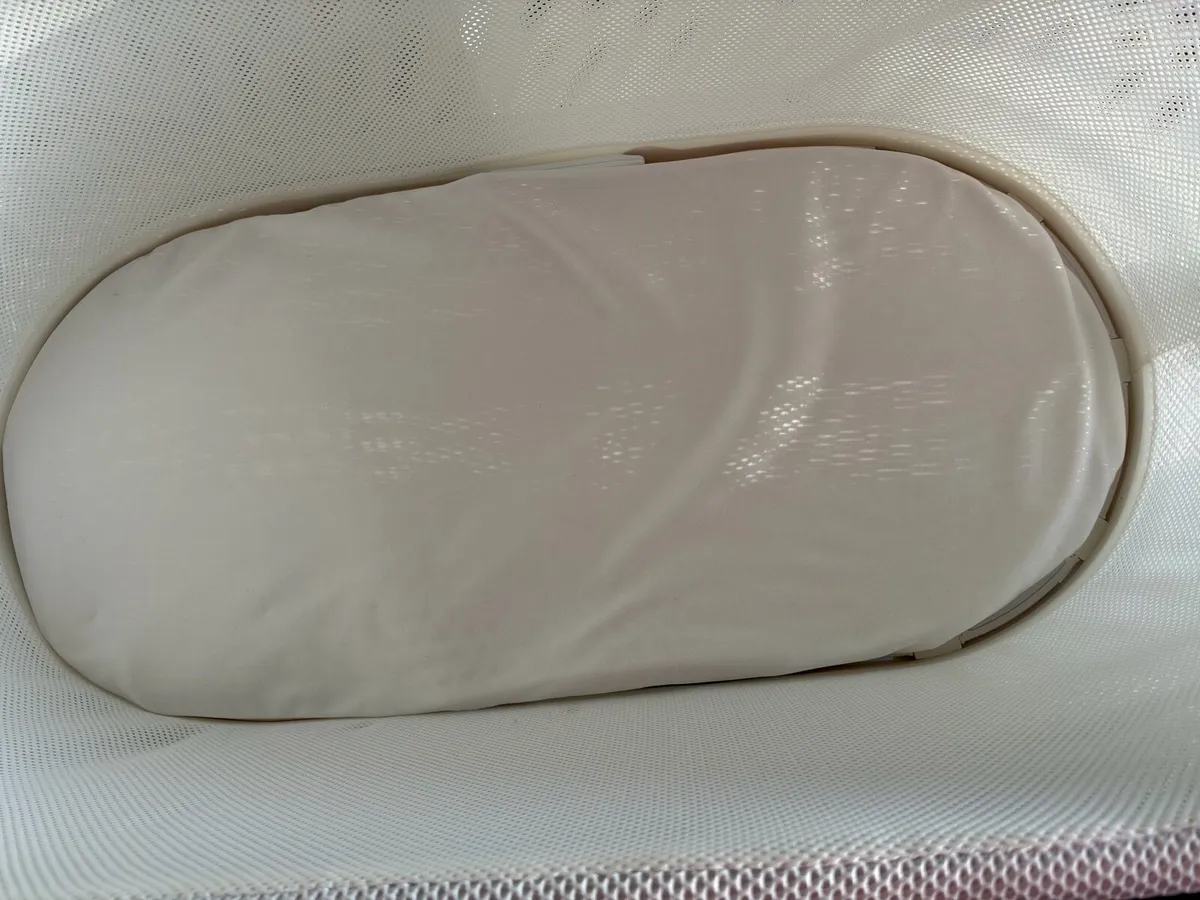 Snoo bassinet - Image 4