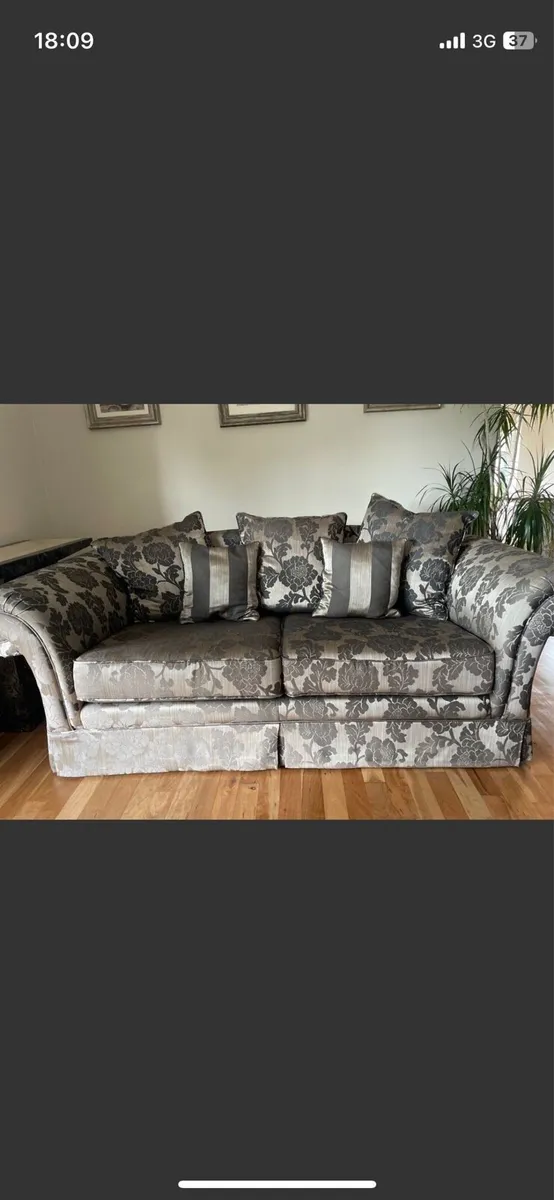 3 seater couch