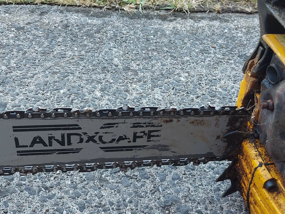 Landxcape Petrol Chainsaw with Cover - Image 4