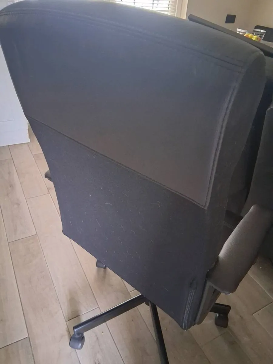 Home office desk and swivel chair - Image 2
