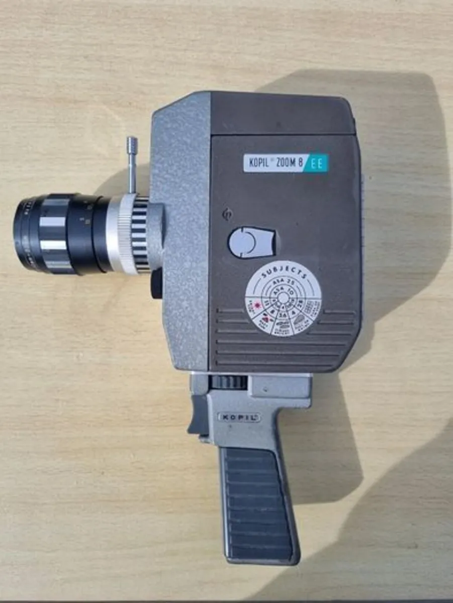 Kopil Zoom 8 EE Film Camera - Image 4