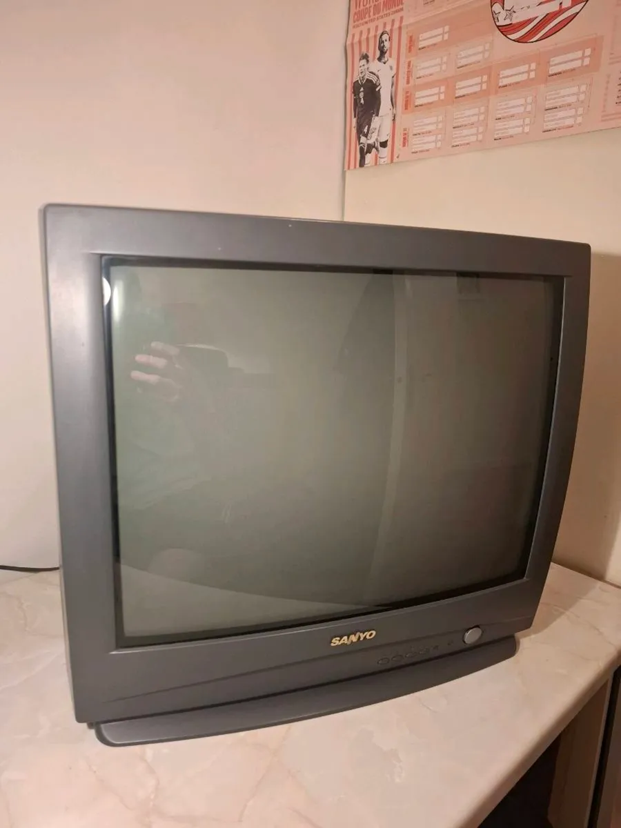 Sanyo 21" CRT TV - Image 3