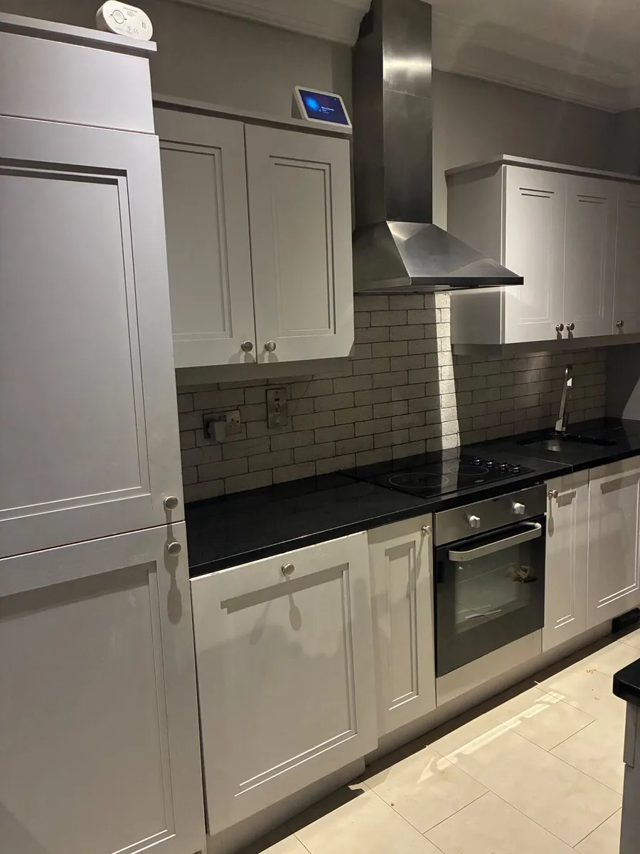 Kitchen - Image 2