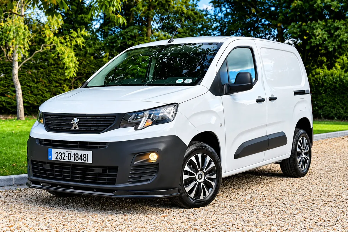 232 Peugeot Partner  * 2 YR Warranty *  Very Clean - Image 4