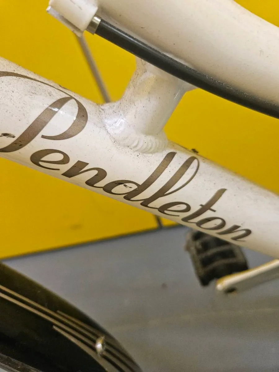 Pendleton ladies bike - Image 3