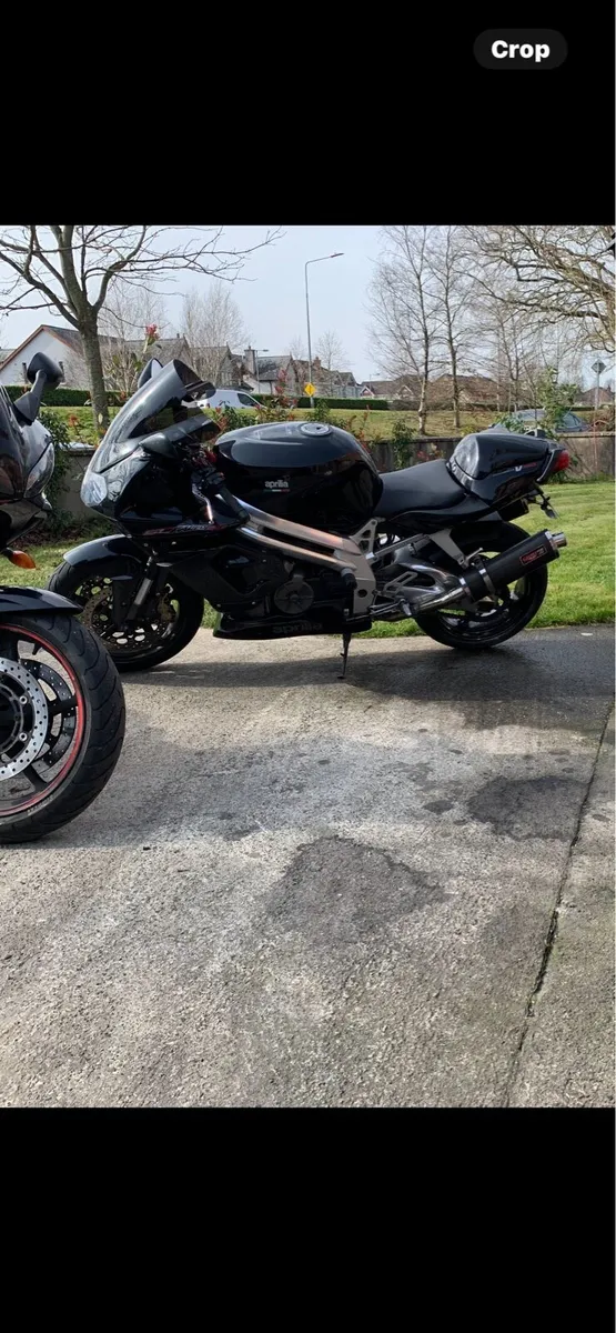 Aprilia falco - Image 3