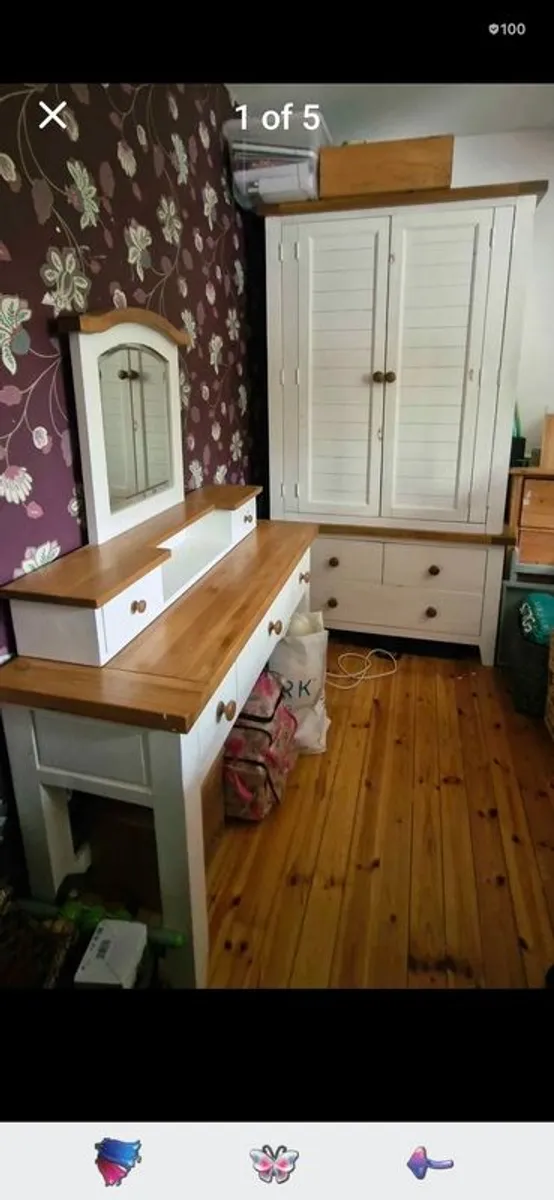 Solid Oak & Timber Bedroom Set: Wardrobe & Dressing Table - Image 1
