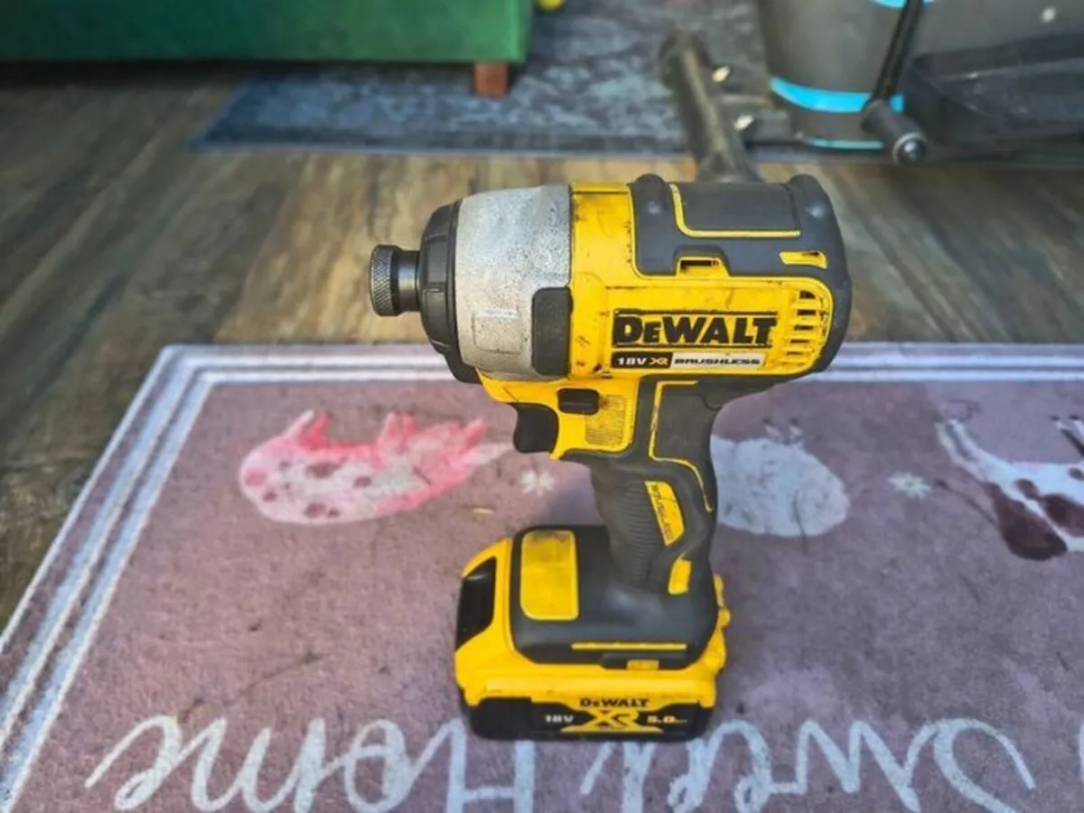 DeWalt DCF787 18v Brushless Impact - Image 3