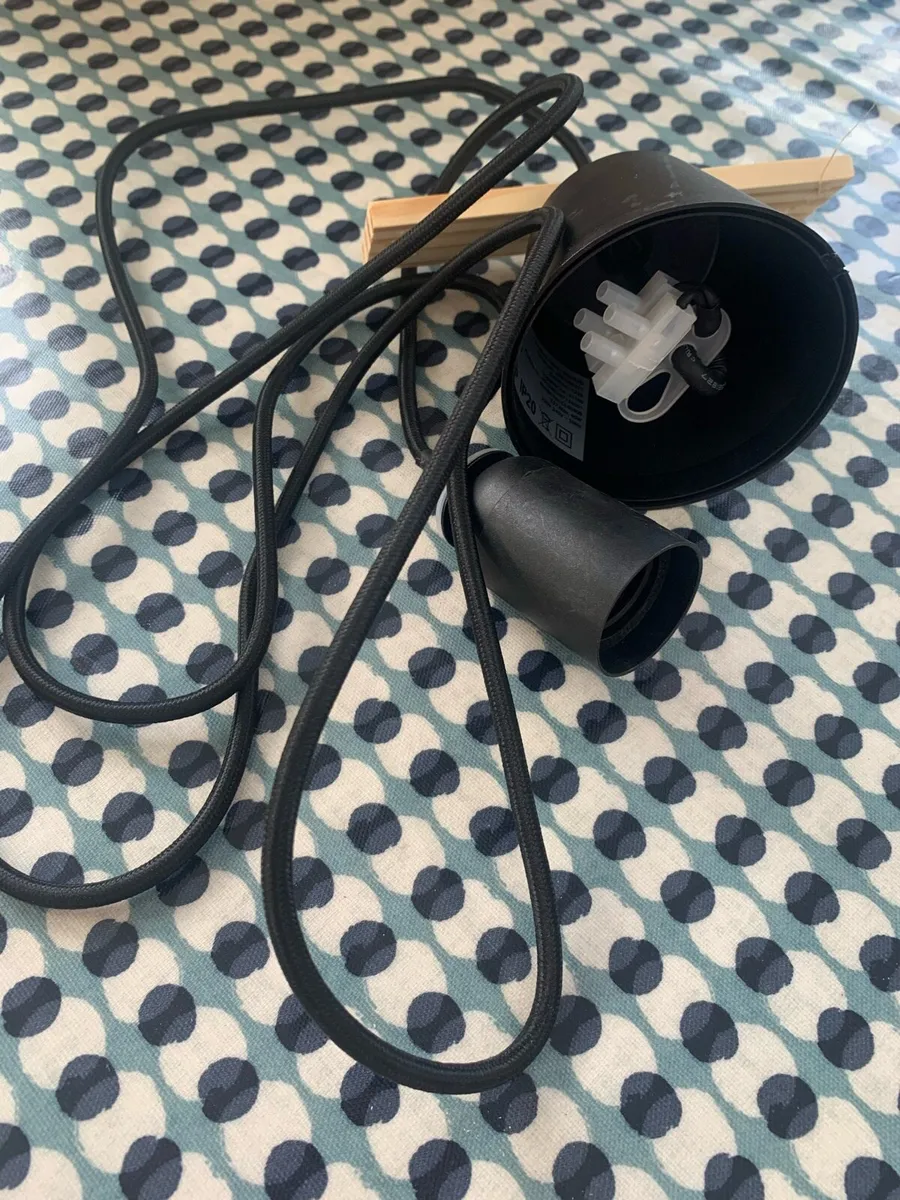 Light fittings - Image 1
