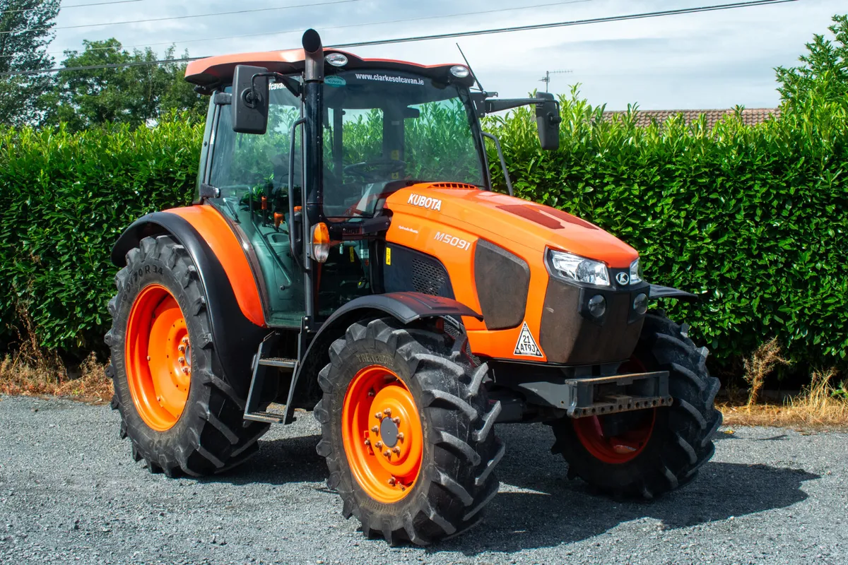 2019 Kubota M5091 - Mint Condition - Image 2