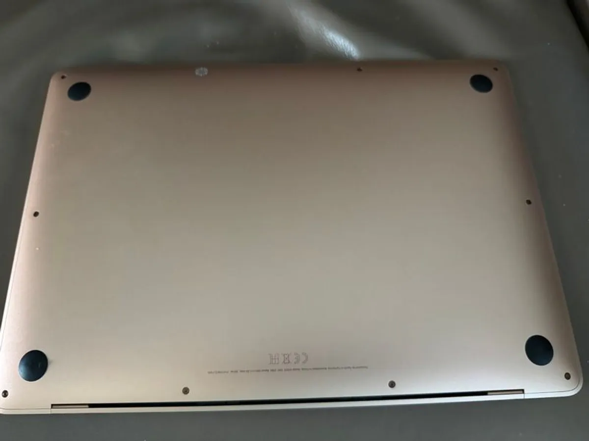 Apple Macbook Air 13" - Image 4