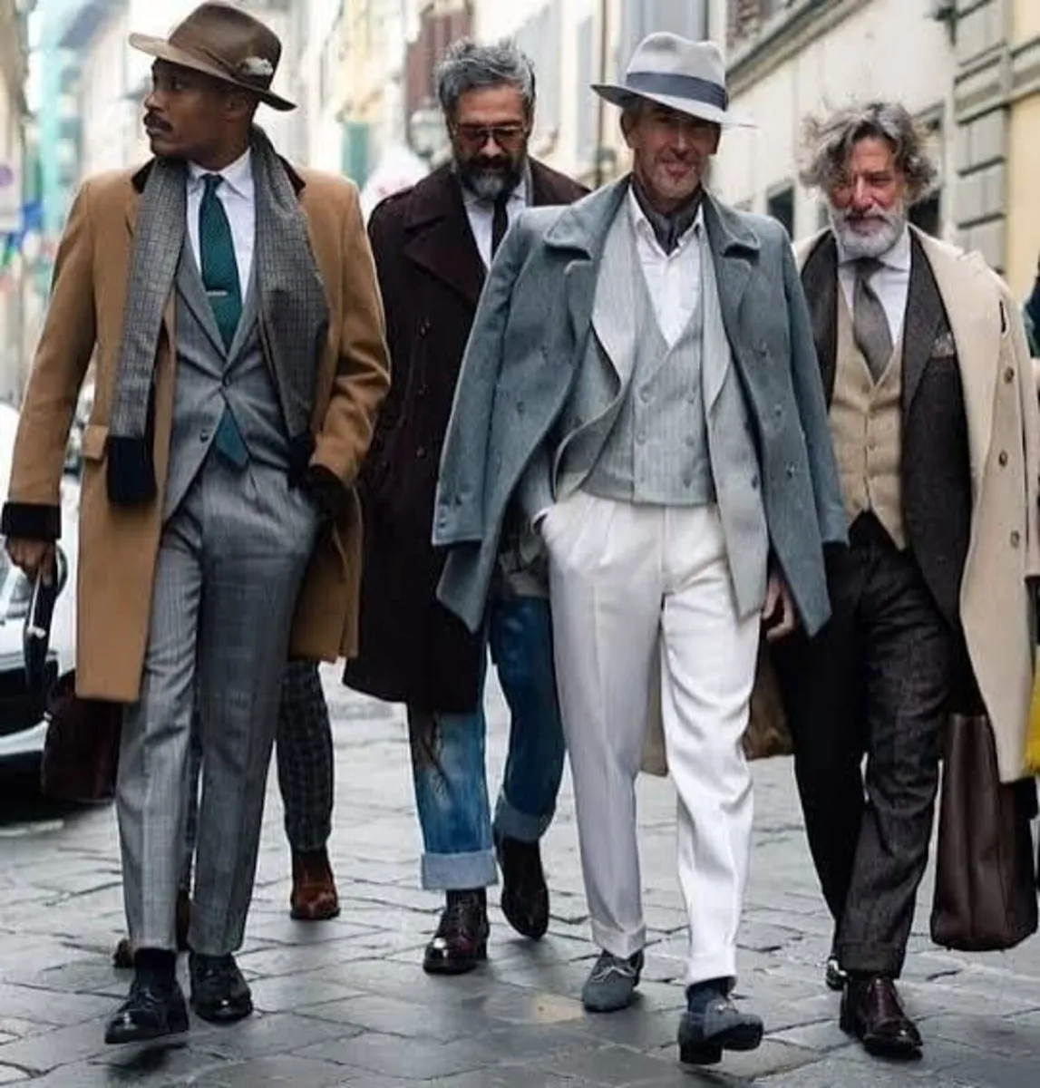 Mens Costume Suits : Different Colours & Designs - Image 4
