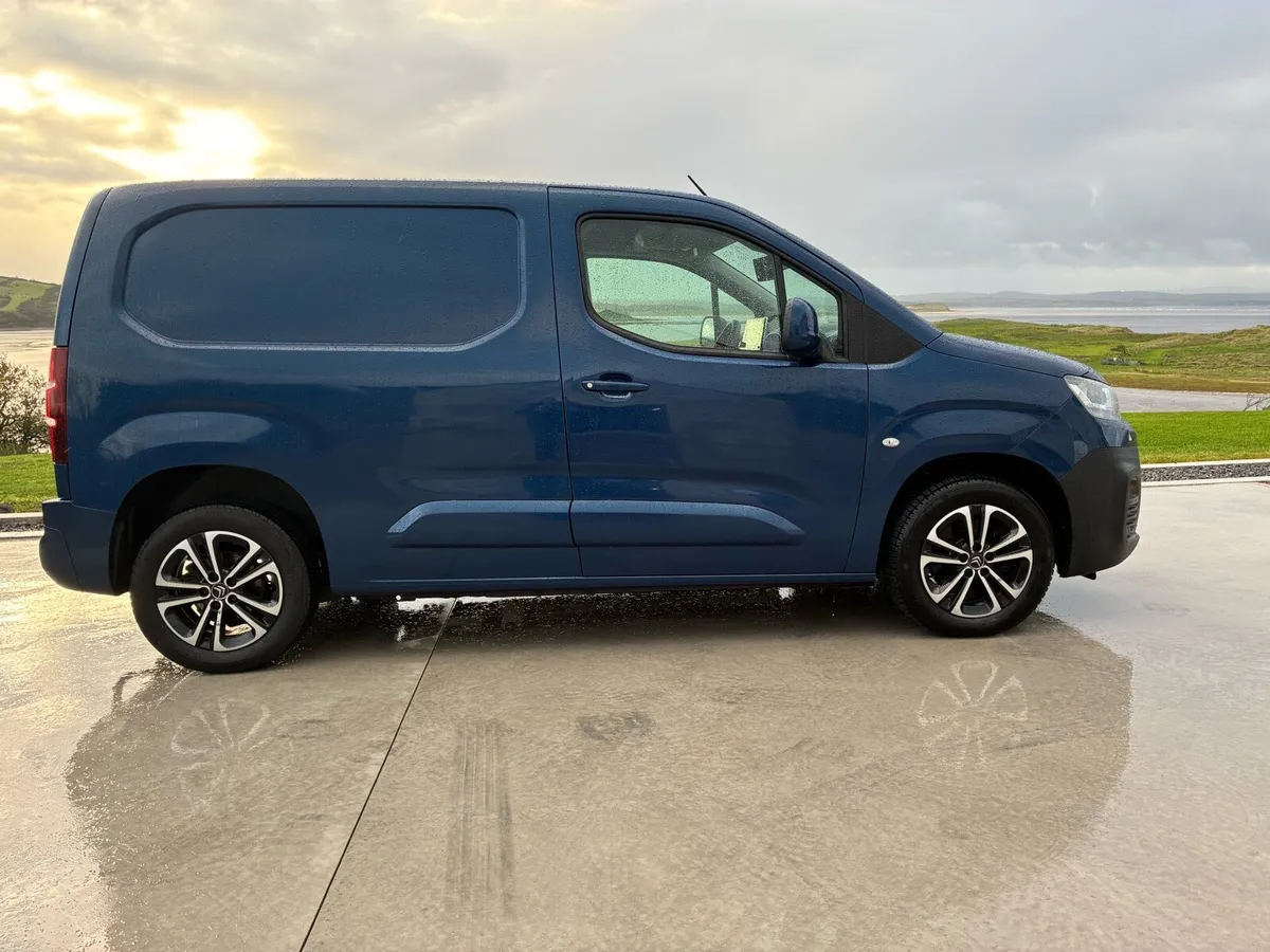 2019 Citroen Berlingo Driver 1.6 (100Bhp) - Image 2