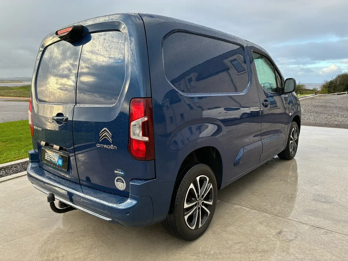 2019 Citroen Berlingo Driver 1.6 (100Bhp) - Image 3