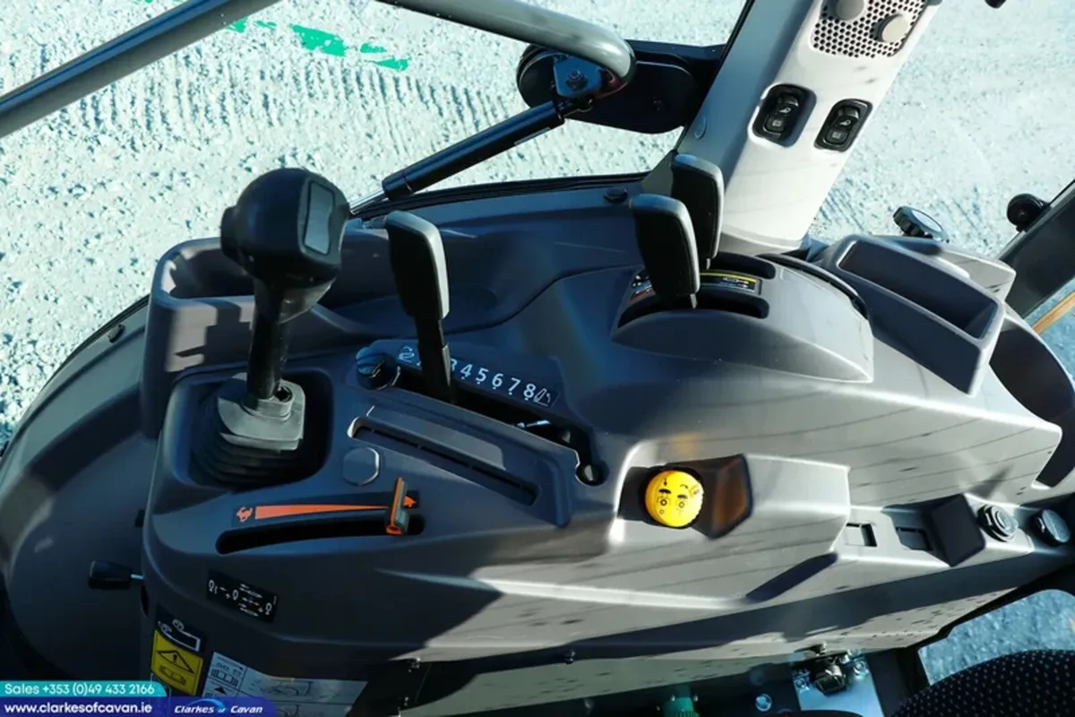 New Kubota L2-522 - Image 4