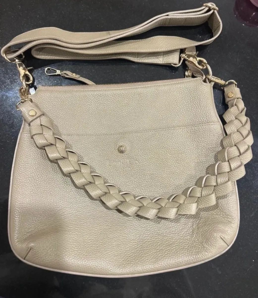 Lisa & Co Napa Leather crossbody bag - Image 1