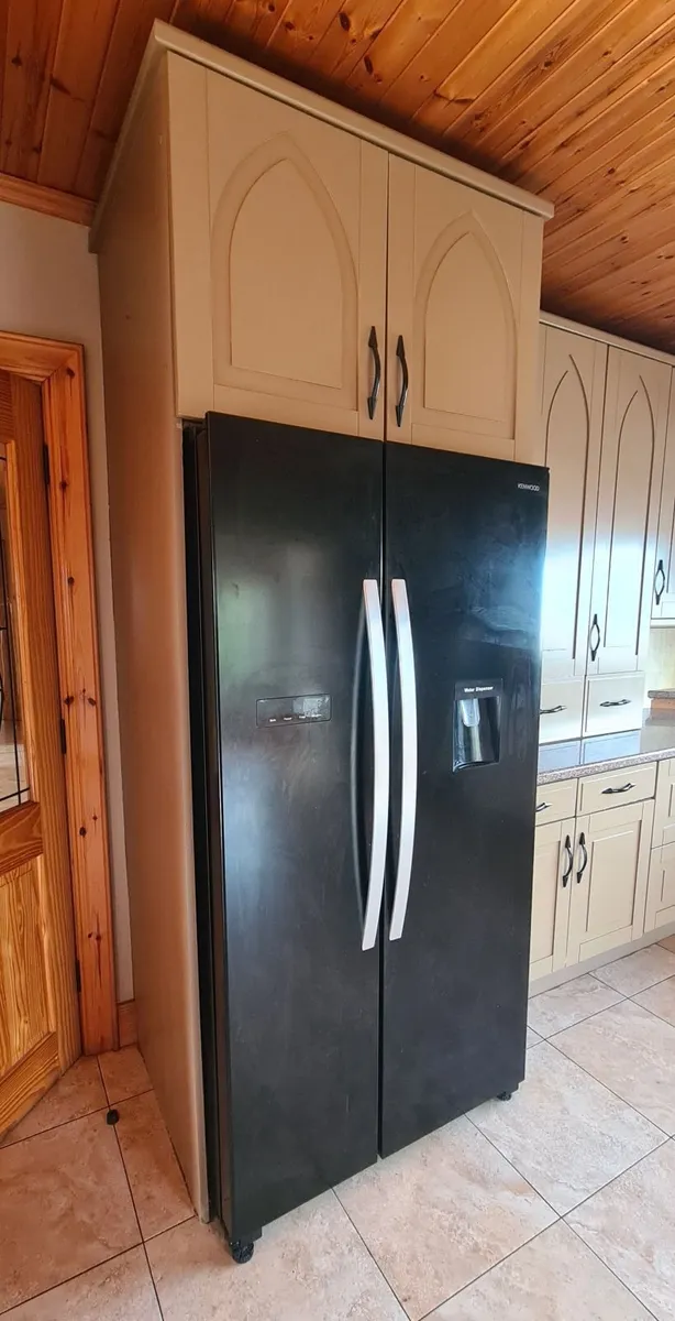 Kitchen Including Appliances - Image 3