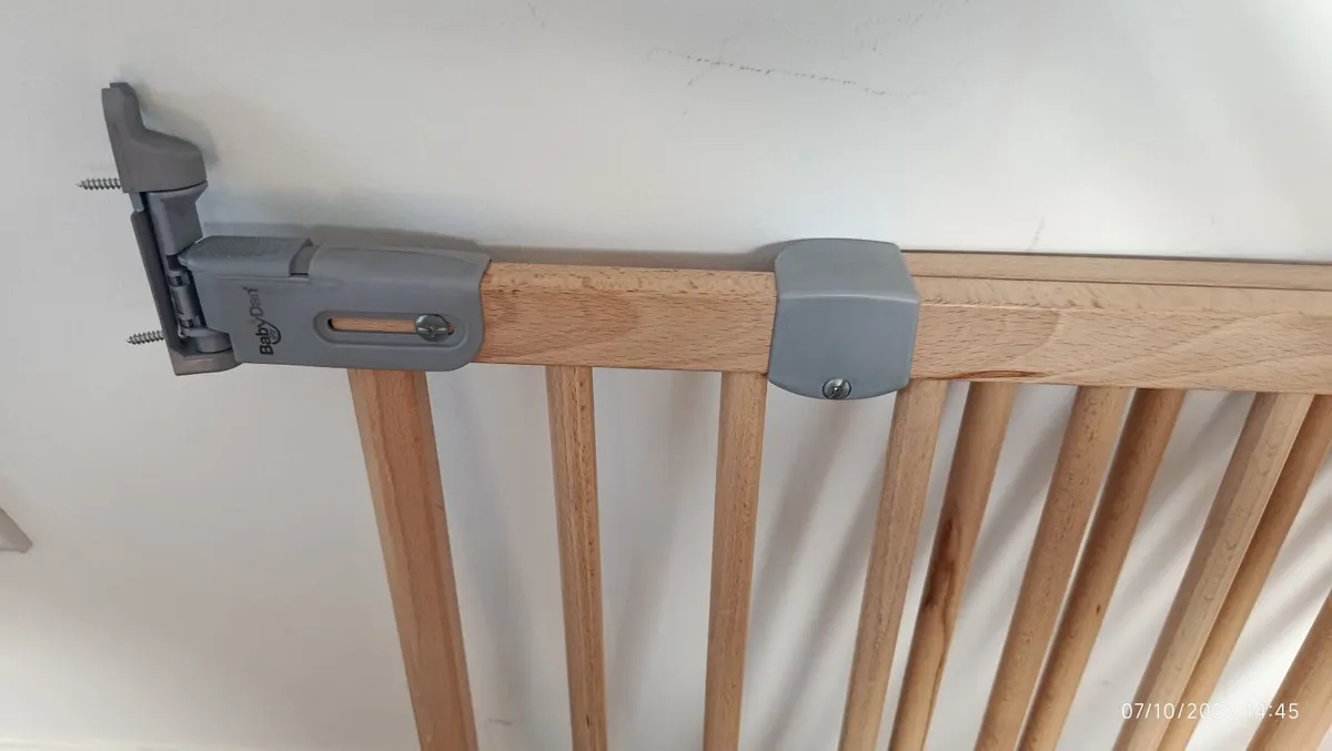 Stair safety gate - Image 2