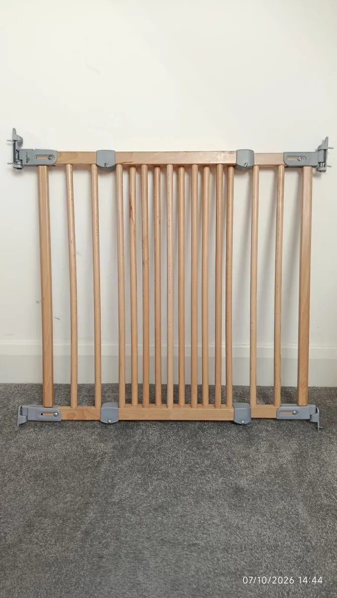 Stair safety gate - Image 3
