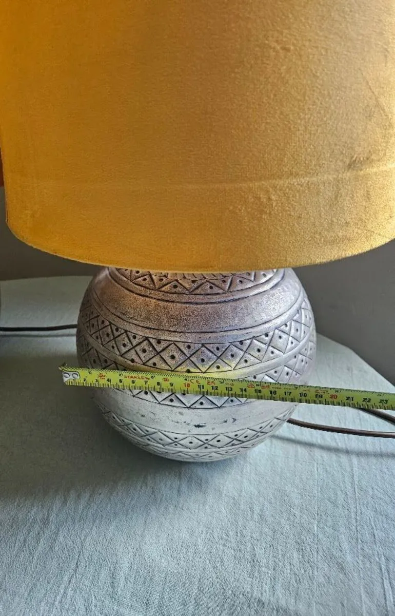 2 Vintage Metal Table Lamps With Mustard Shades - Image 4
