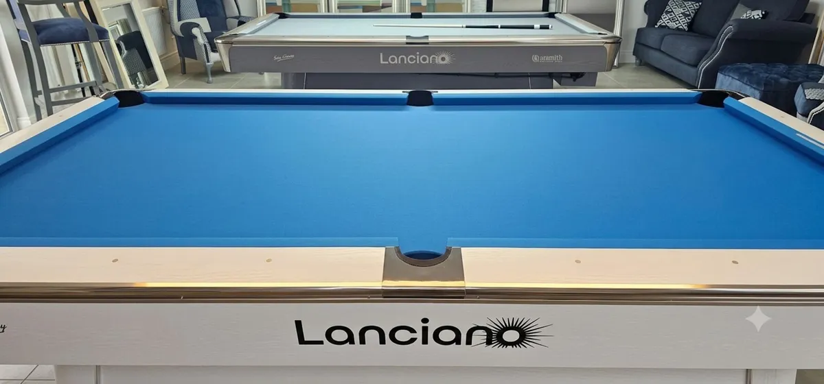 9ft x 5ft American pool table new 🎁🎁🎁 - Image 1
