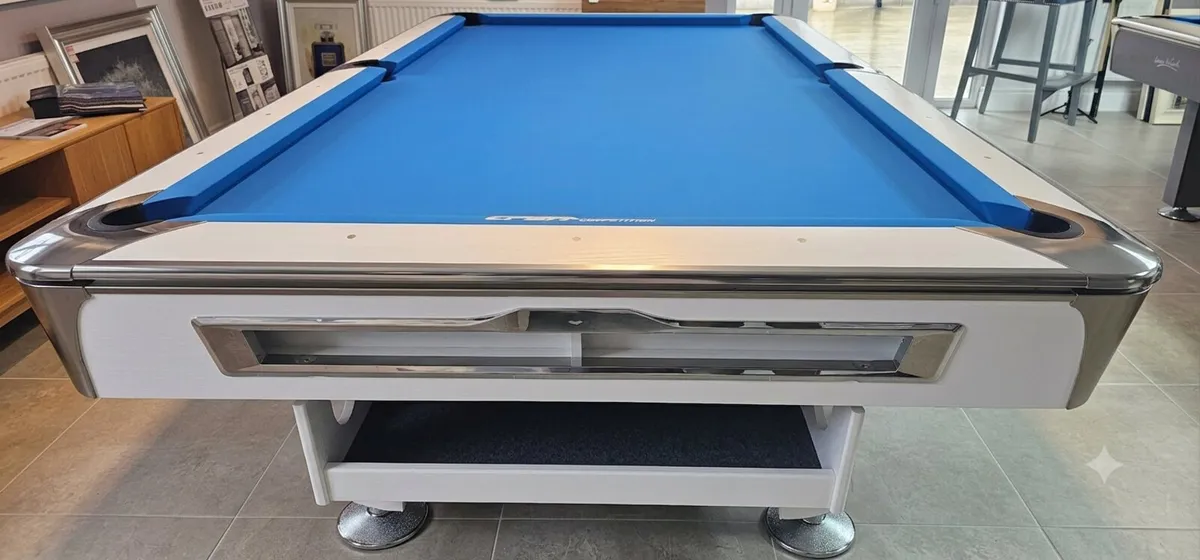 9ft x 5ft American pool table new 🎁🎁🎁 - Image 2