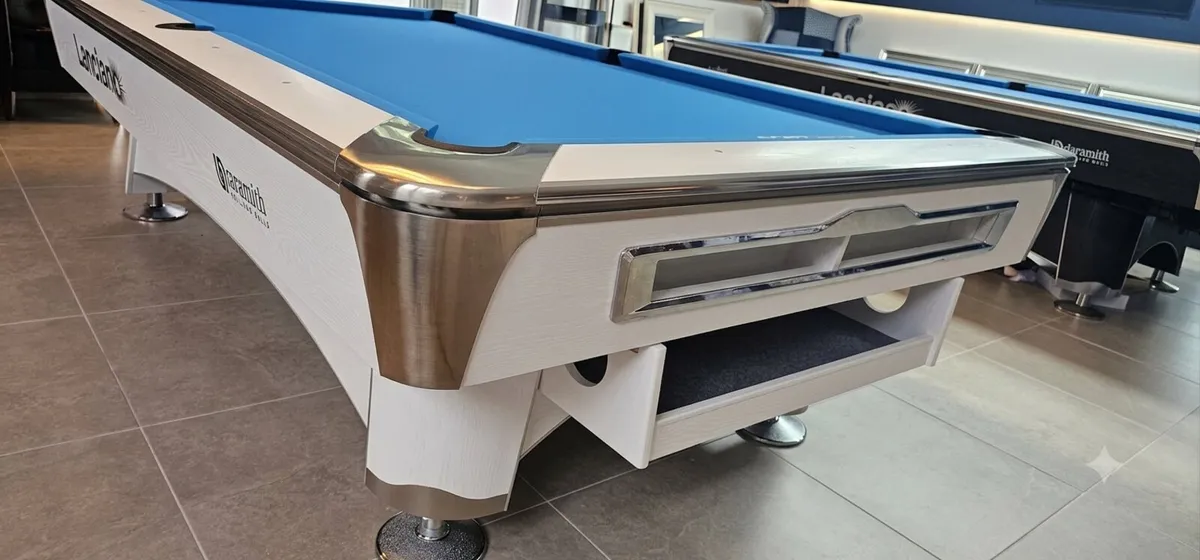 9ft x 5ft American pool table new 🎁🎁🎁 - Image 3