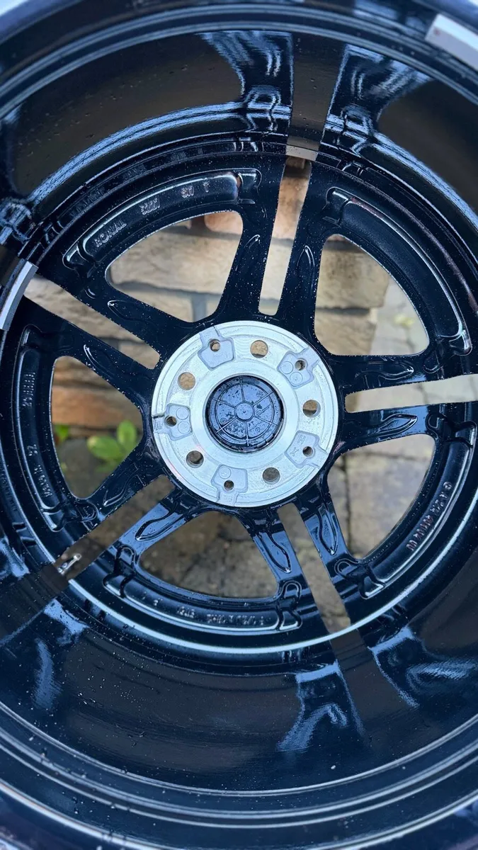Mercedes 19" alloy wheels tires - Image 3