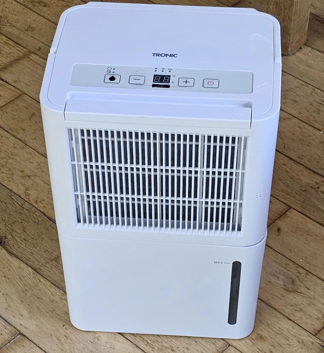 Dehumidifier 10 Litres per 24 hours 245W Lidl - Image 1