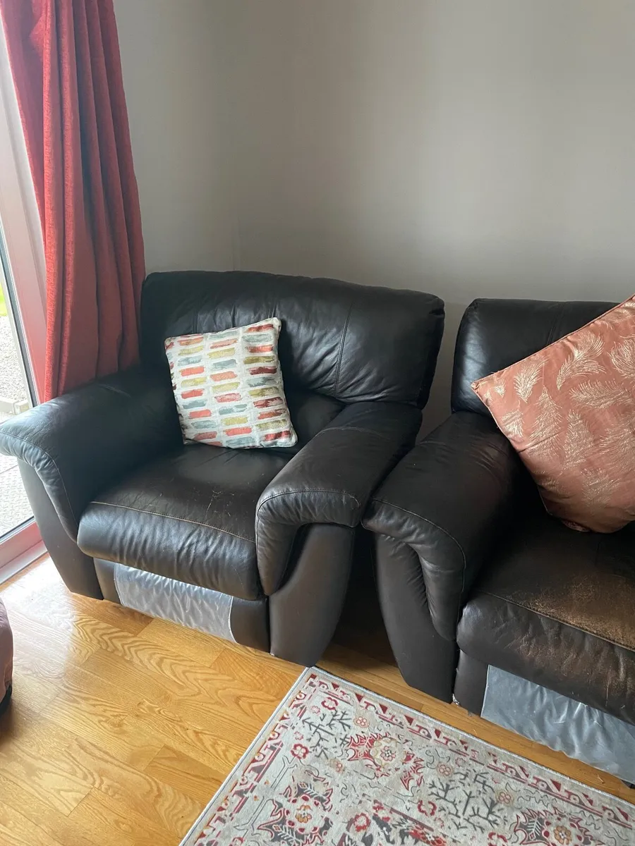 Sofa - Image 3