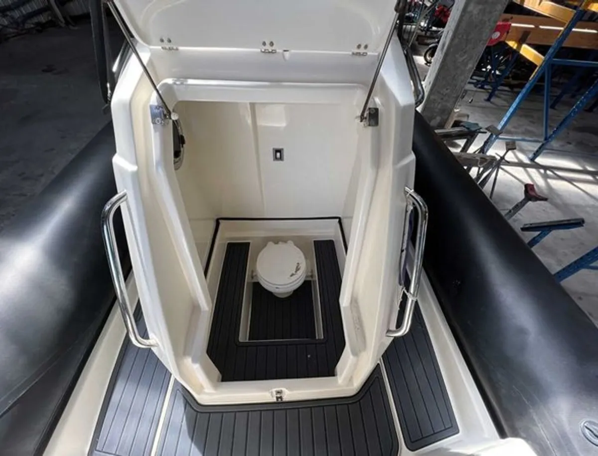 Nuova Jolly 8M RIB - Image 3