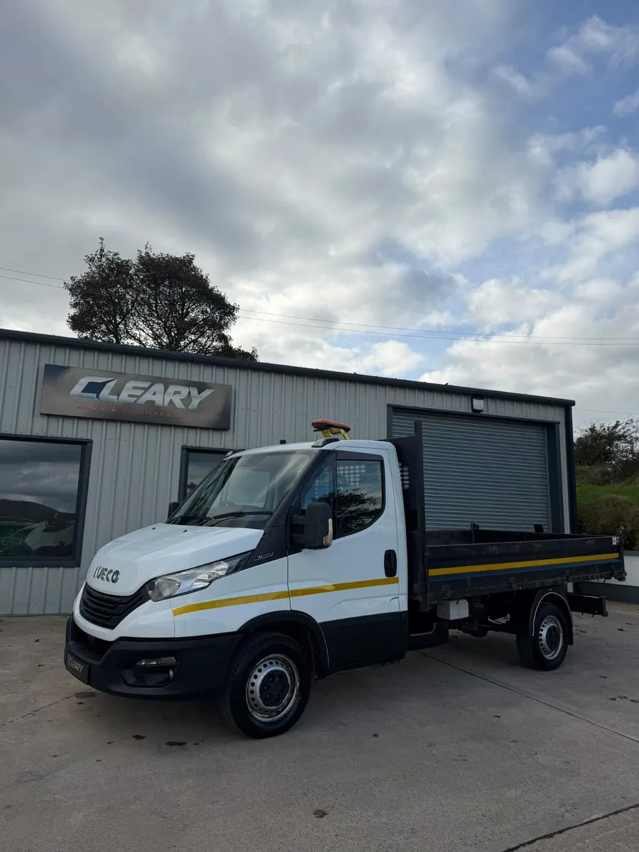 2023 Iveco Daily 35S14B 3.5 ton Tipper - Image 1