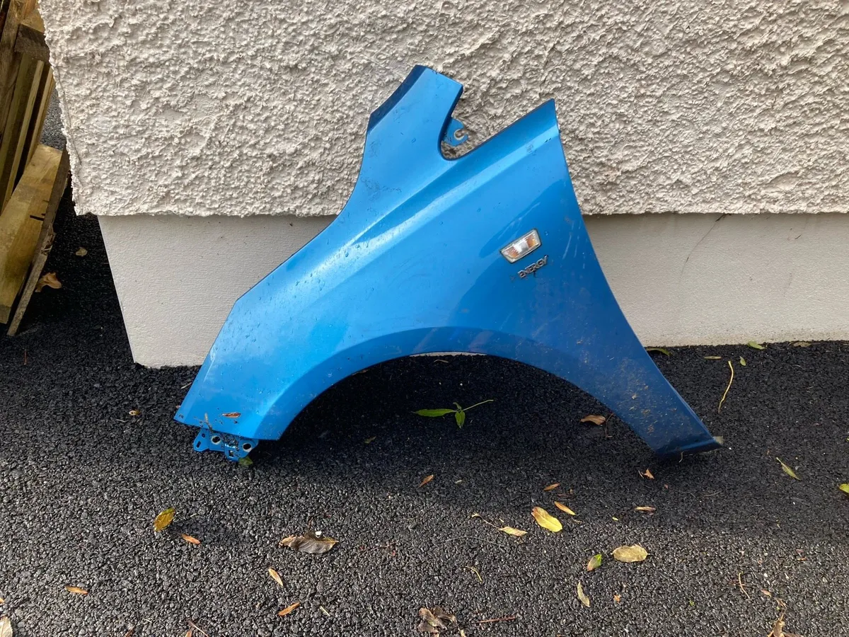 Front passenger side wing panel for an opel corsa - Image 1